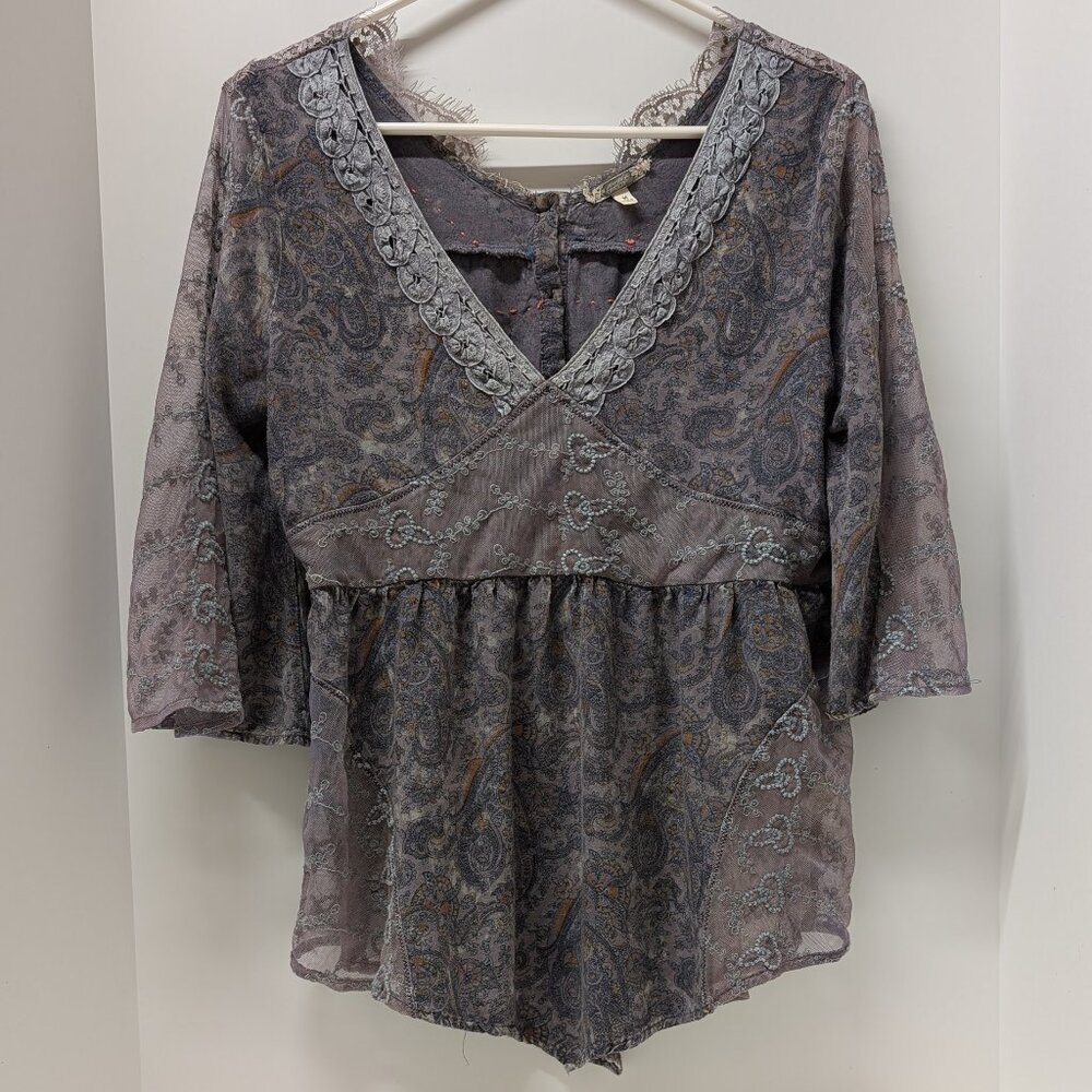 Gimmicks by BKE Mixed Media Bohemian Blouse